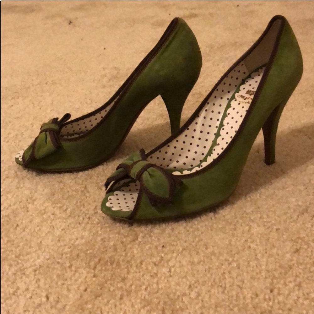 WILLING TO TRADE - TRADE VALUE $300